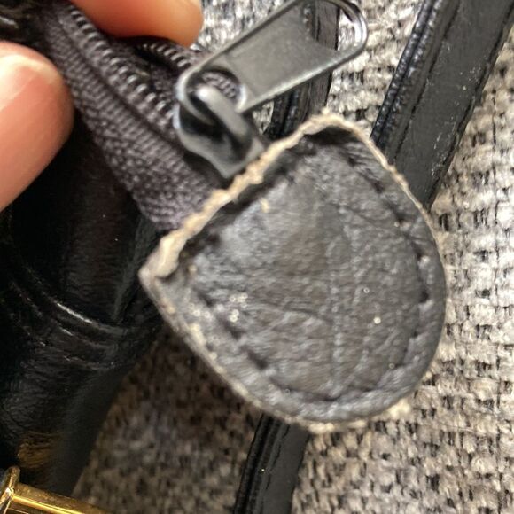 Crossbody Black Genuine Leather - Picture 10 of 11